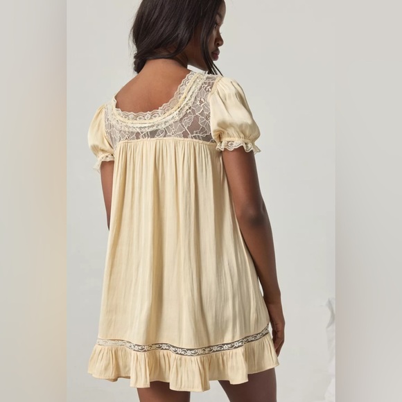 UO Out From Under Juniper Satin Lace Trim Sleep Dress - Picture 4 of 4
